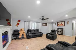 2061 Rd 5100, Cleveland, TX 77327 - Photo 8