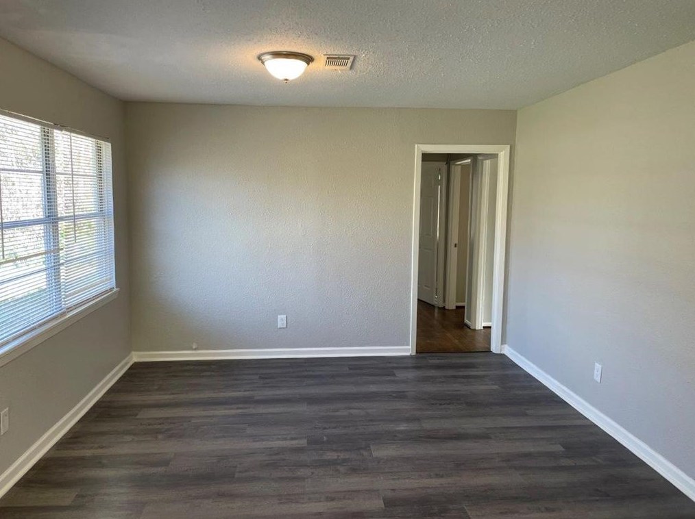 3031 Dacca Dr, Houston, TX 77051