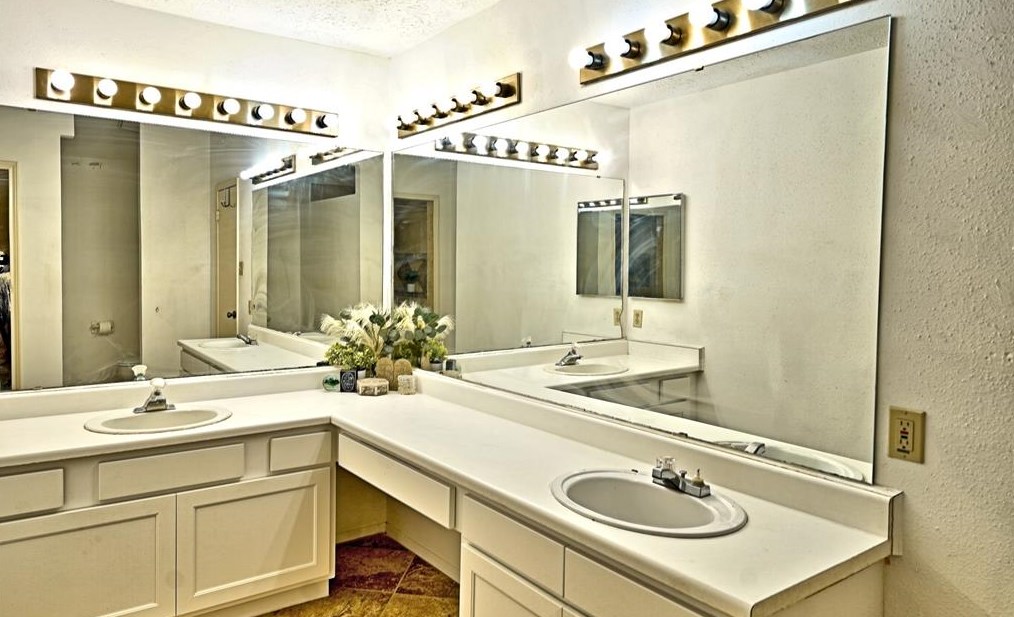 13219 Chaston Dr, Houston TX  77041-1844 exterior