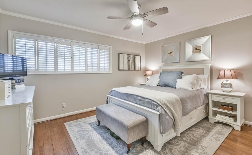 5421 Judalon Ln, Houston TX  77056-7224 exterior