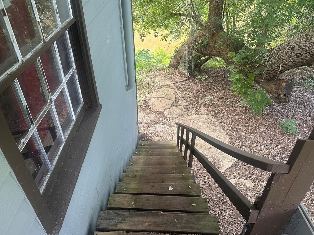 781 Arbor St, Richwood TX  77531-3717 exterior