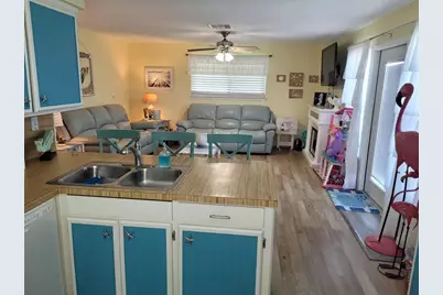 16607 Henry Morgan Road, Jamaica Beach, TX 77554 - Photo 20