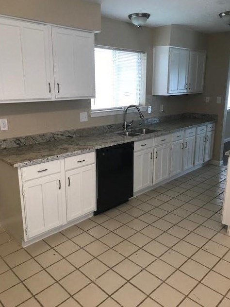 13418 Oak Ledge Dr, Houston, TX 77065