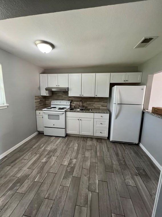 2110 14th Ave N, Texas City, TX 77590