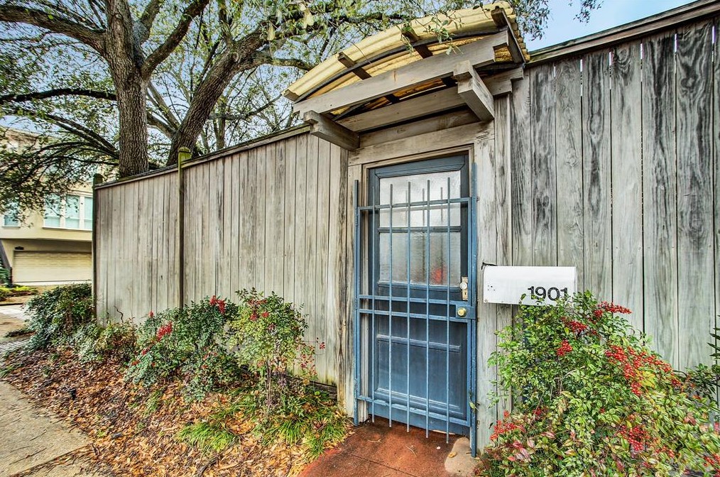 1901 Dunlavy St, Houston, TX 77006
