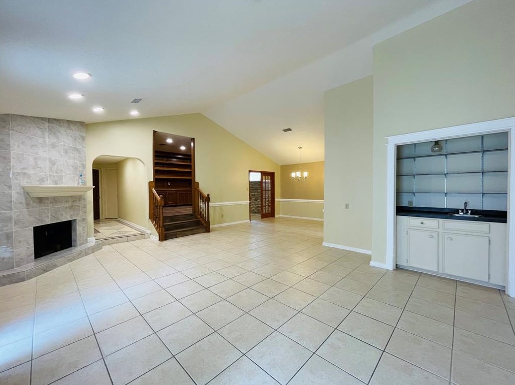 9602 Sandstone St, Houston TX  77036-5914 exterior