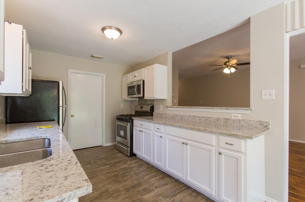 3703 Nutwood Ln, Spring TX  77389-4751 exterior