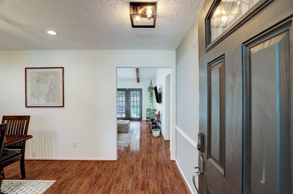 9275 Mcdade St, Houston TX  77080-2918 exterior
