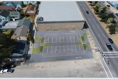 1011 37th Street, Galveston, TX 77550 - Photo 4