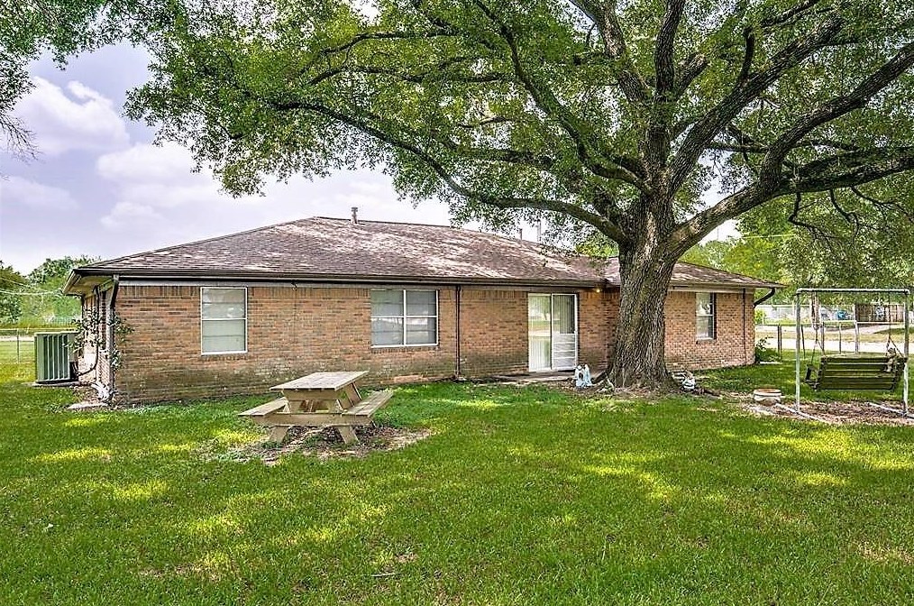 5930 Killough St, Houston TX  77086-3915 exterior