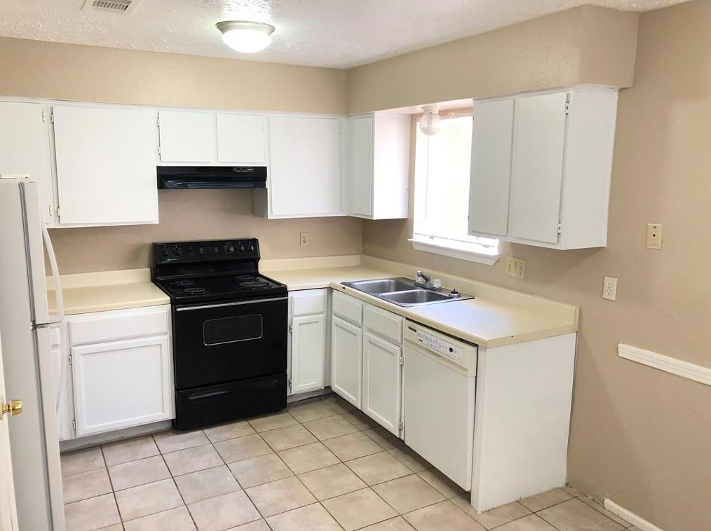 4514 Towergate Dr, Spring TX  77373-6767 exterior