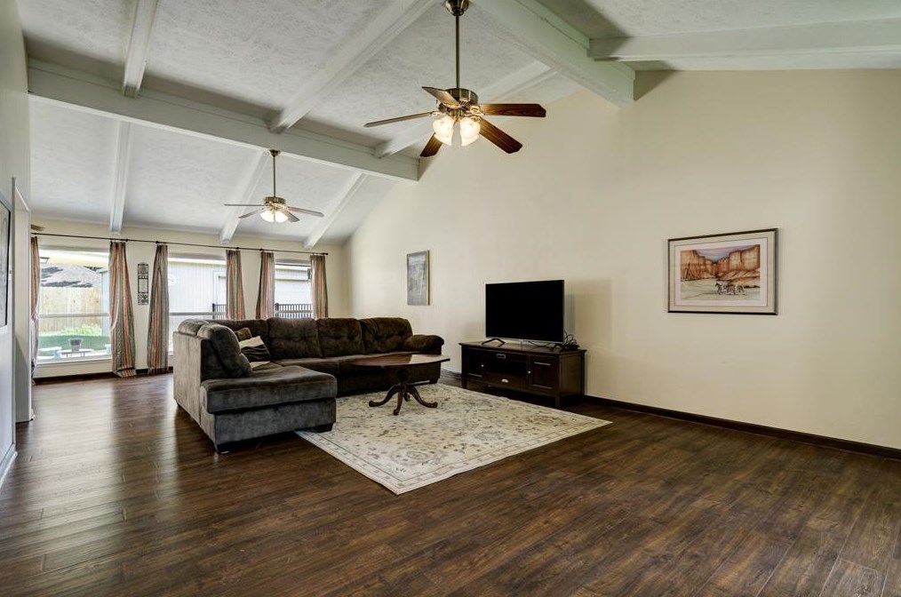 3022 Blue Meadow Cir, Sugar Land TX  77479-1507 exterior