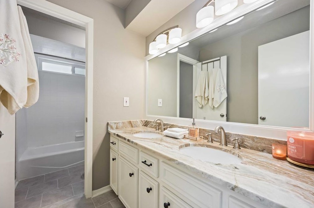 16626 Aldenham Pl, Spring TX 77379-7539 exterior