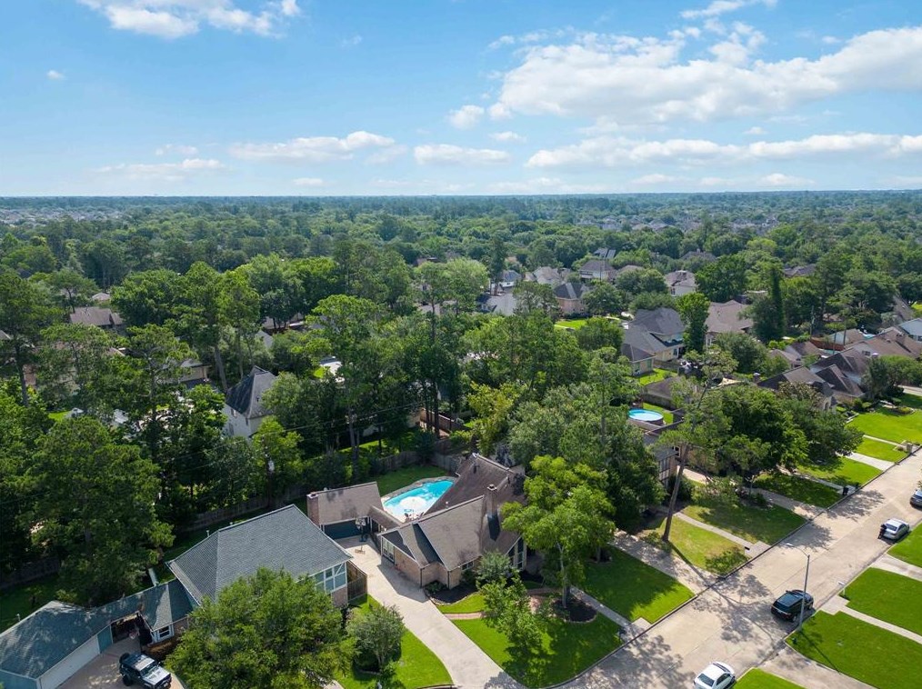 16626 Aldenham Pl, Spring TX 77379-7539 exterior