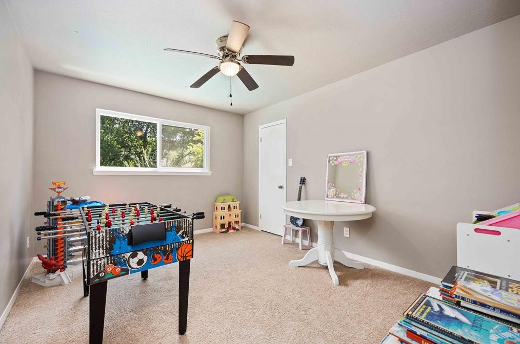 16626 Aldenham Pl, Spring TX 77379-7539 exterior