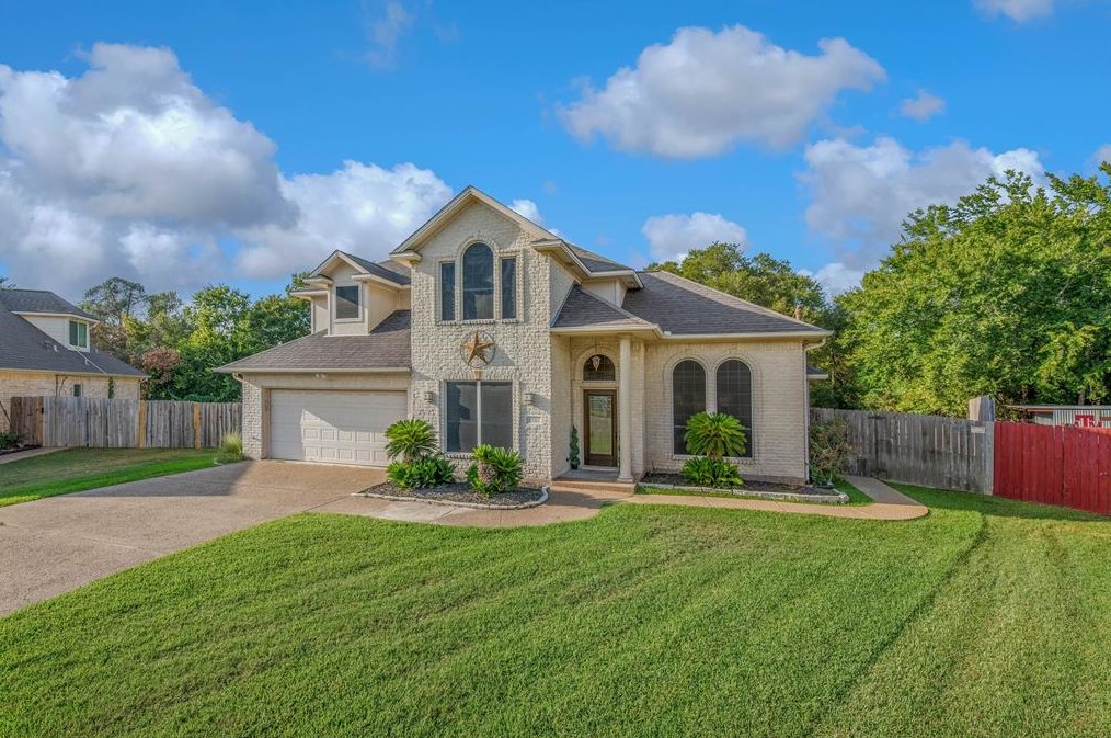 3701 Bridle Trails Ct, College Station, TX 77845