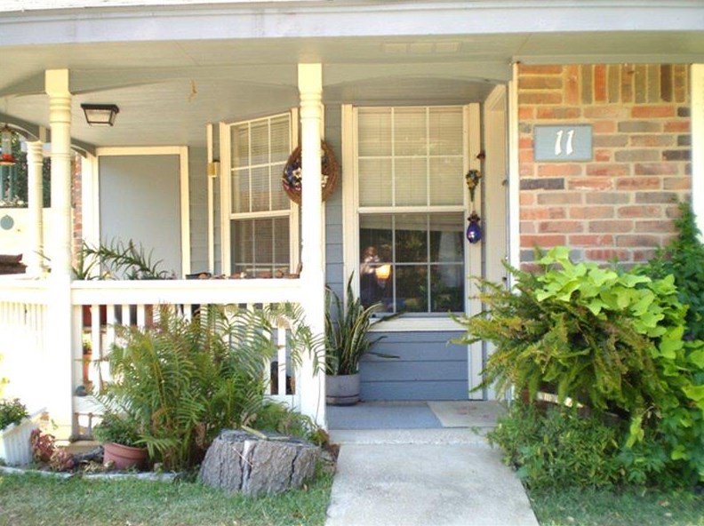615 N Robinson St, Big Sandy, TX 75755