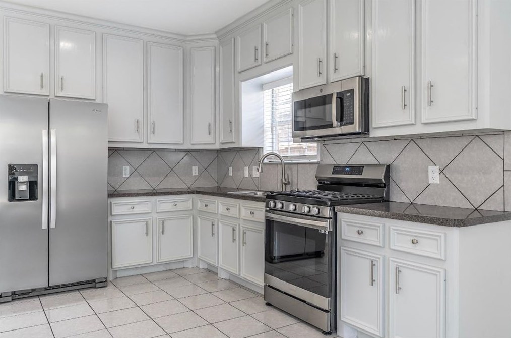 1122 Ryon St, Houston TX  77009-6964 exterior