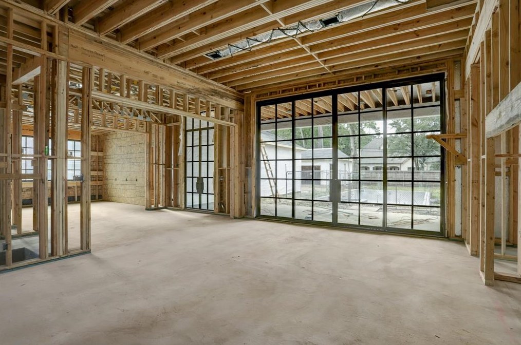 10830 Roaring Brk Ln, Houston TX 77024-6813 exterior