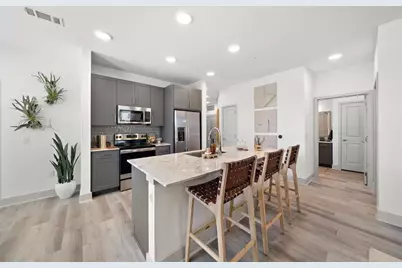 650 Sgt Ed Holcomb Blvd N #2B7102, Conroe, TX 77304 - Photo 2