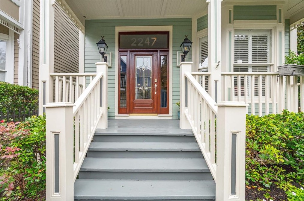 2247 Columbia St, Houston TX  77007-1636 exterior