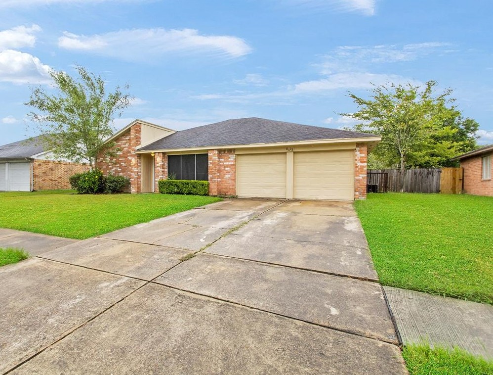 8418 Lone Quail Dr, Missouri City, TX 77489
