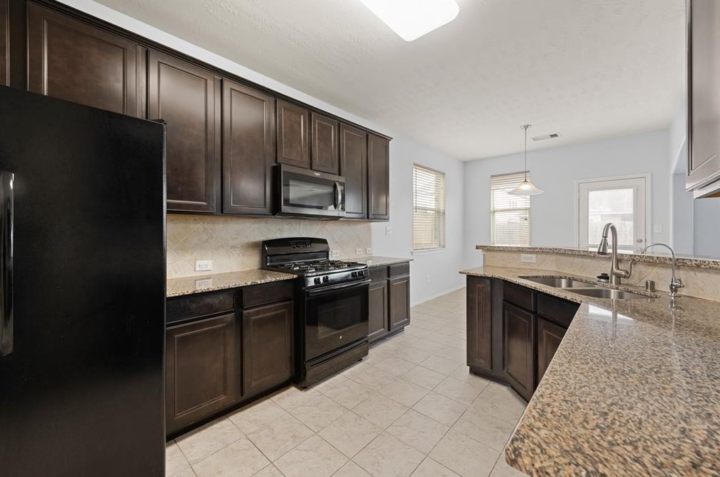 15110 Spring Sun Ct, Humble, TX 77346