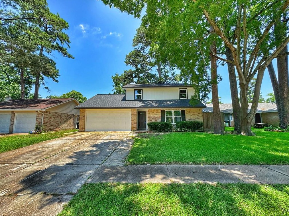 5223 Forest Timbers Dr, Humble, TX 77346-1804