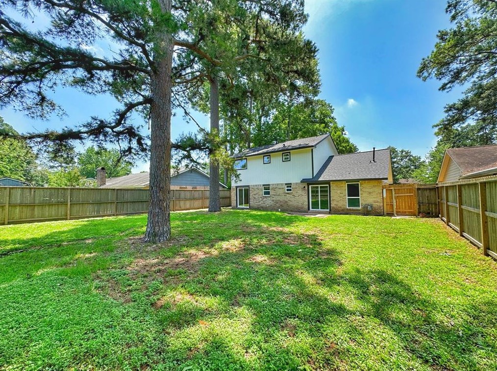 5223 Frst Timbers Dr, Humble TX 77346-1838 exterior