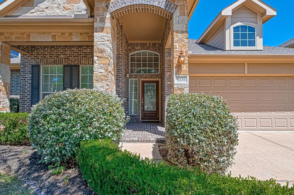 4330 Hazepoint Dr, Katy, TX 77494-5146