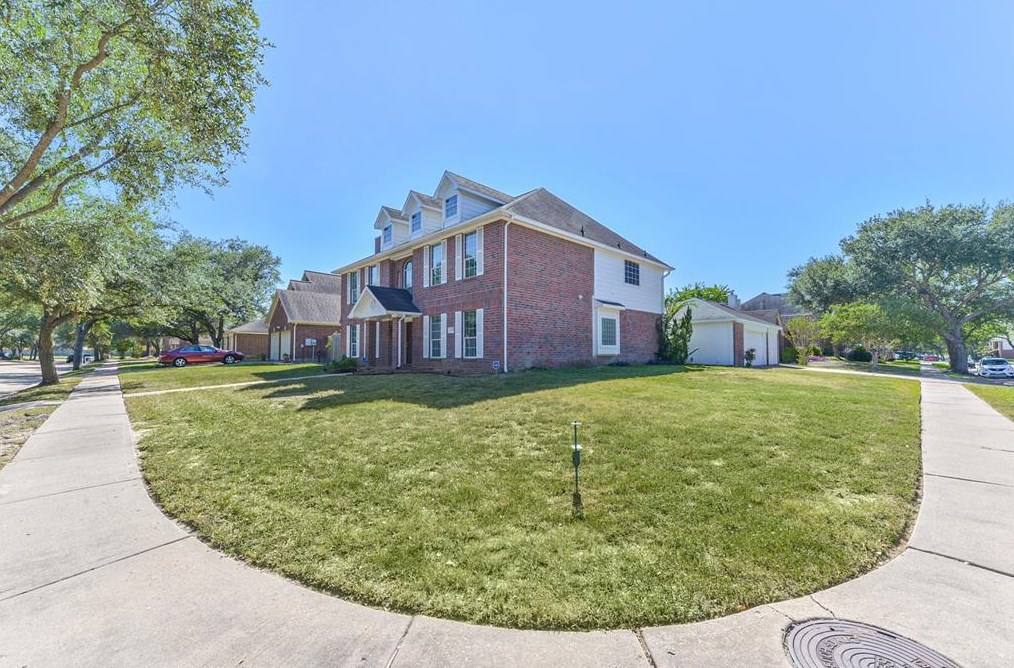 6335 Old Glory Dr, Katy, TX 77449-5273