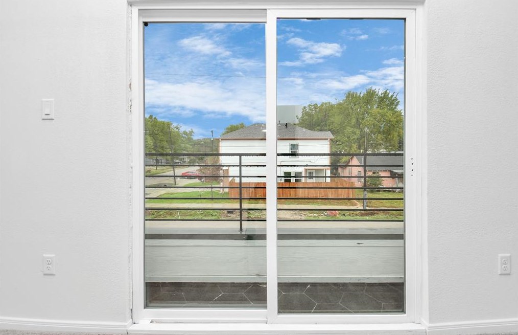 3433 Shelby Cir, Houston TX 77051-1256 exterior