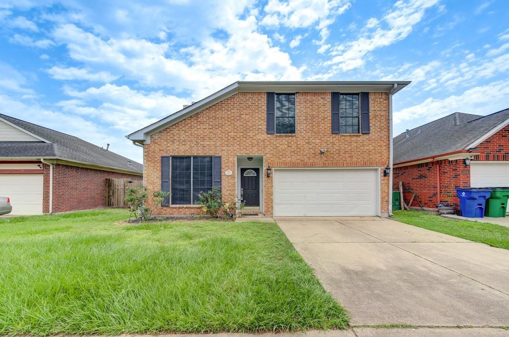 308 N Ranch House Rd, Angleton, TX 77515