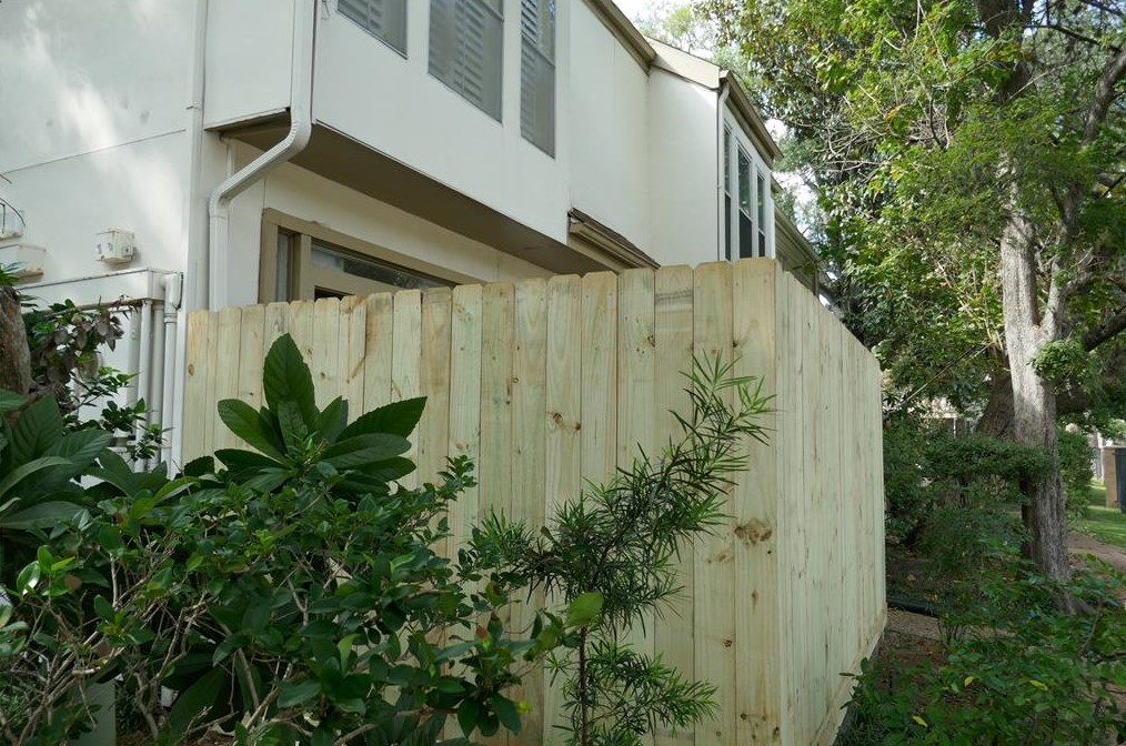 2100 Tanglewilde St Apt 261, Houston, TX 77063