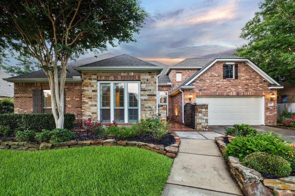 18618 Arlan Lake Dr, Spring, TX 77388-3587