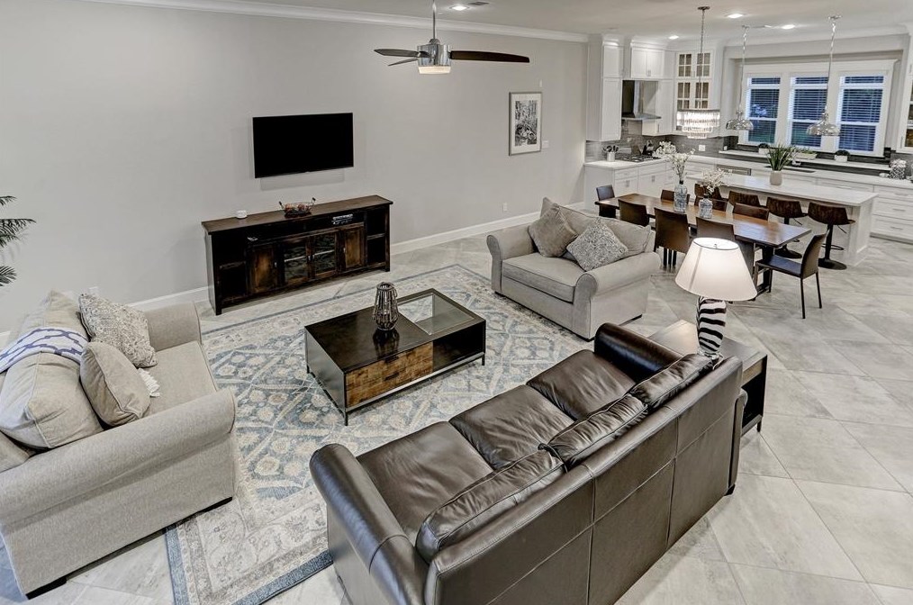 2812 Princeton St, Houston, TX 77009-1050