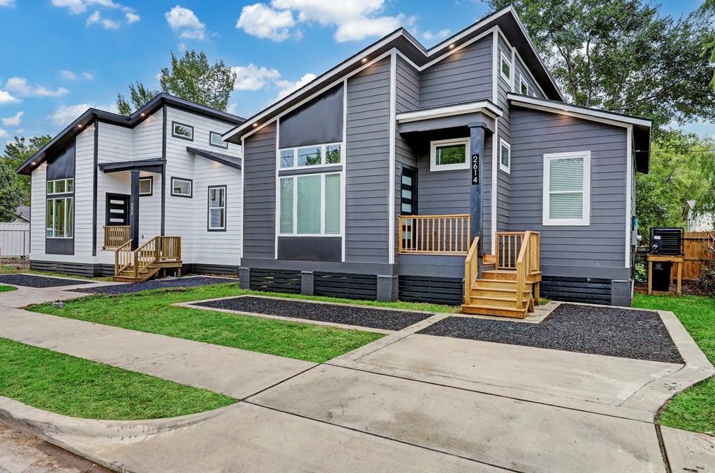 2620 Noble St, Houston, TX 77026