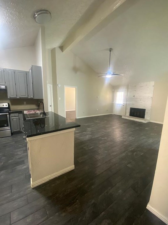 14235 Royal Hill Dr, Houston TX  77083-6133 exterior