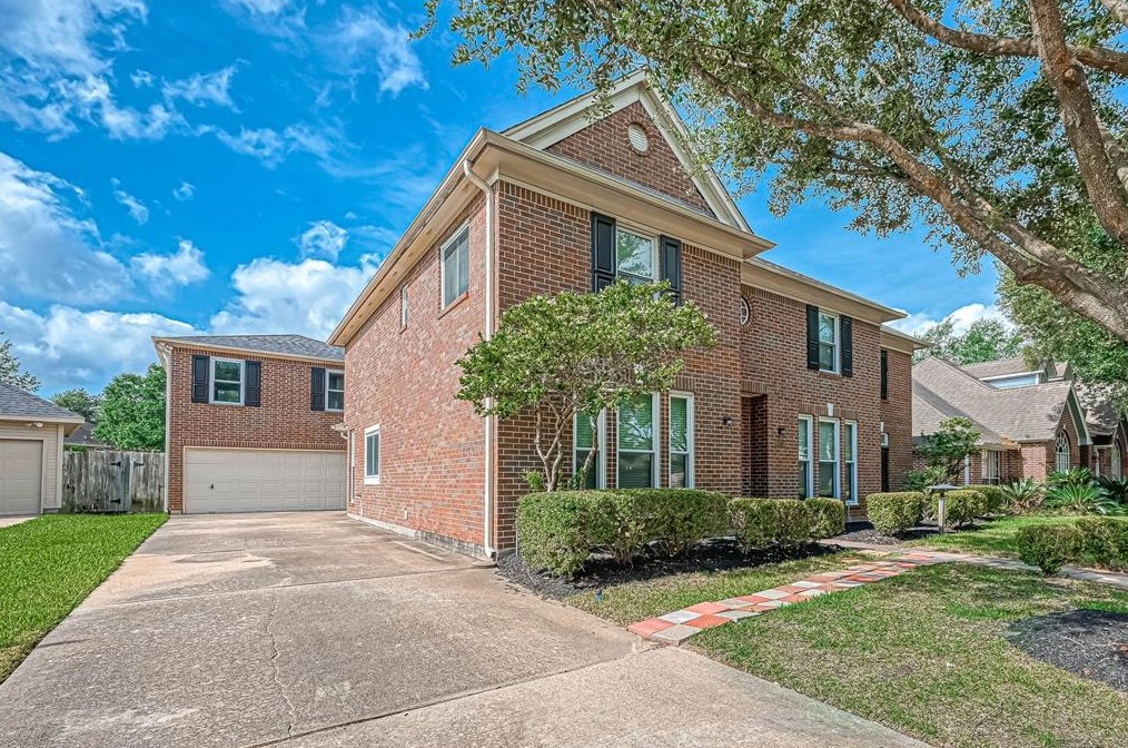14011 Blazey Dr, Houston, TX 77095-3435