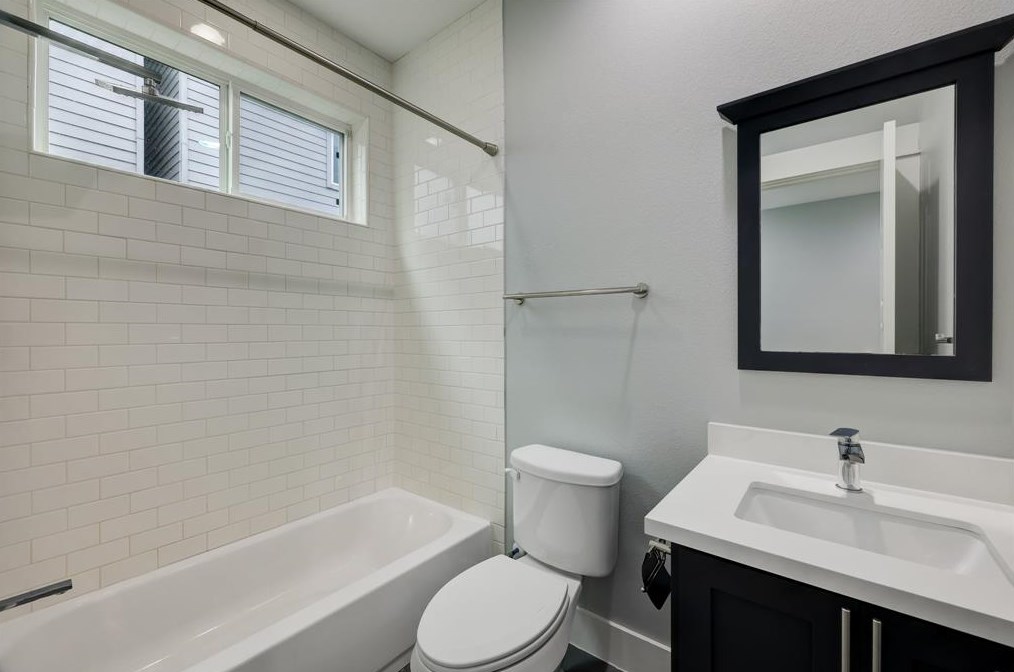 3116 Baer St, Houston TX  77020-6002 exterior