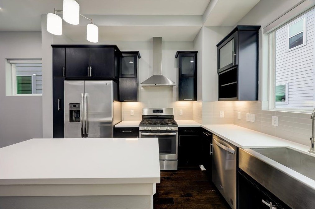 3116 Baer St, Houston TX  77020-6002 exterior