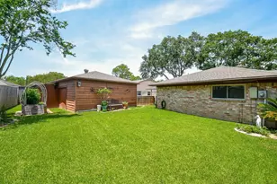 12023 Scottsdale Dr, Meadows Place, TX 77477 - Photo 6