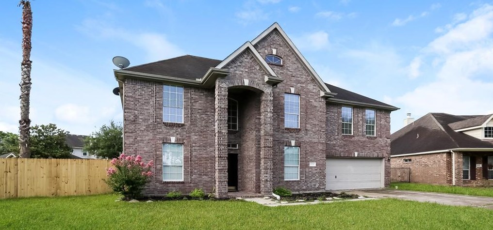 5206 Sleepy Crk, Baytown, TX 77523
