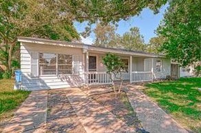 1506 1st Ave N, Texas City, TX 77590