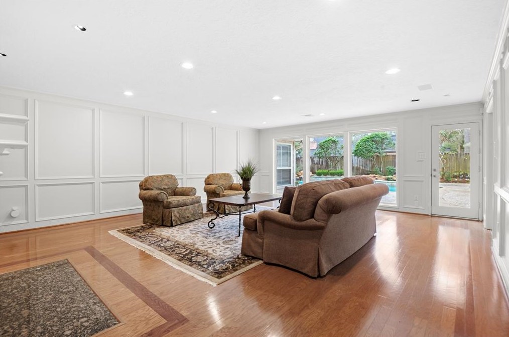 5607 Westerham Pl, Houston TX  77069-1934 exterior