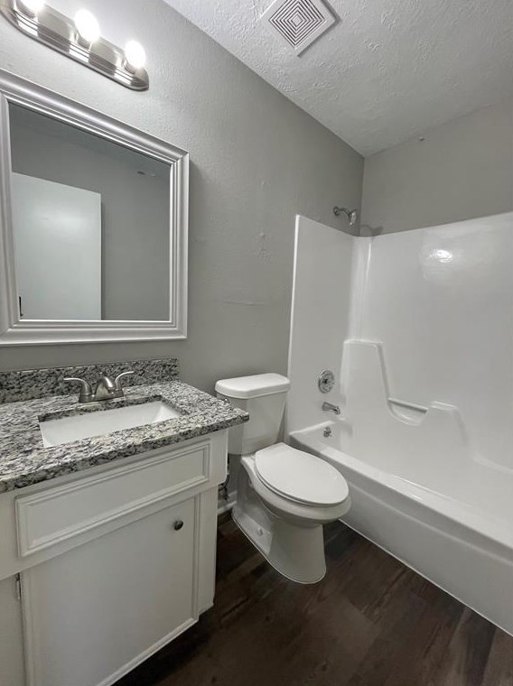20047 Navaho Trl, Katy TX  77449-4917 exterior