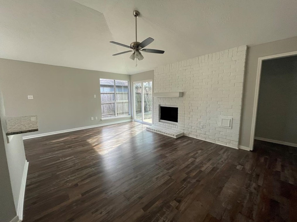 20047 Navaho Trl, Katy TX  77449-4919 exterior