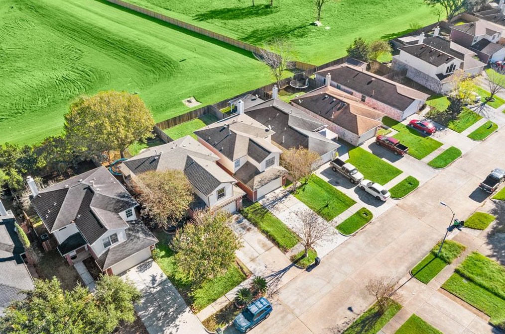 18314 Westlock St, Tomball TX  77377-7933 exterior