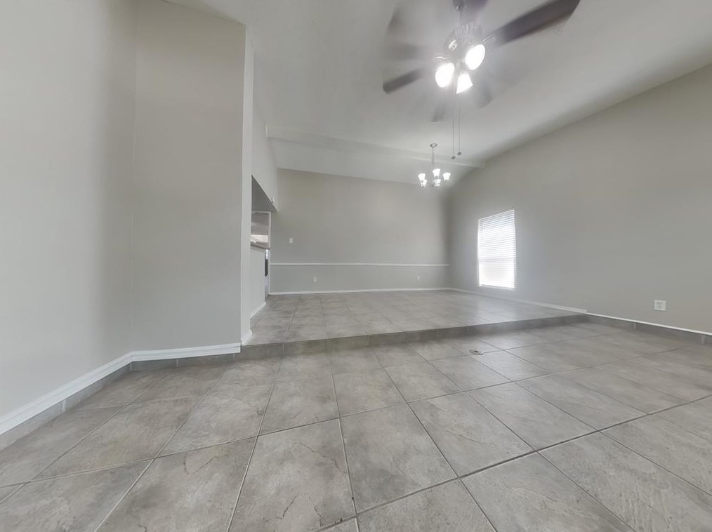 5534 Canyon Forest Dr, Houston, TX 77088-2642