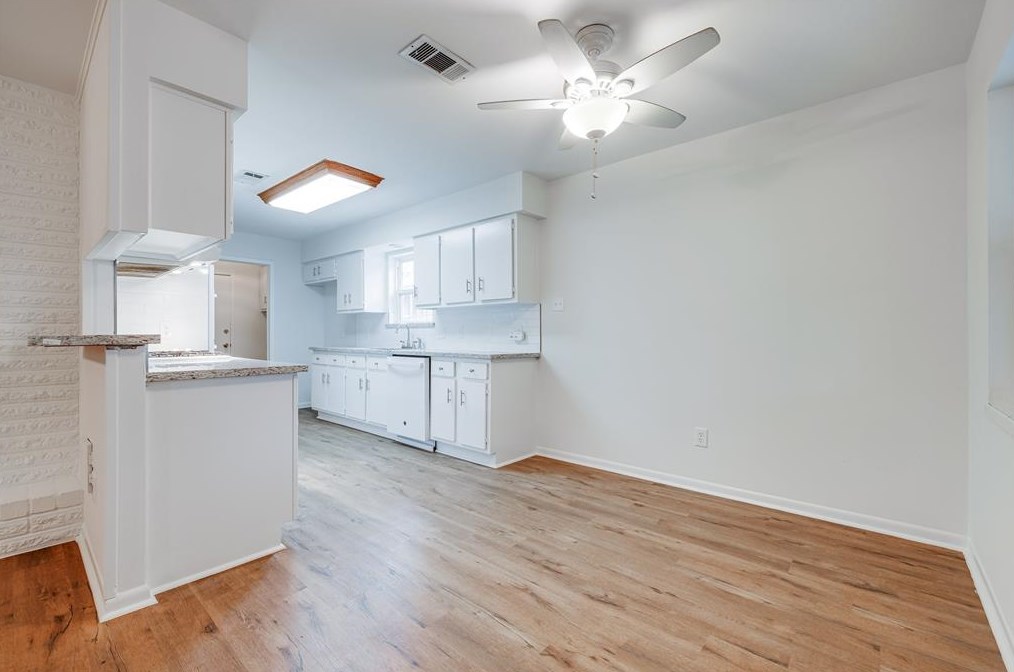 922 Mierianne St, Houston TX  77093-1227 exterior